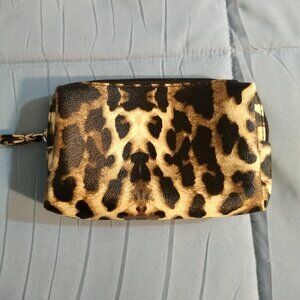 London Soho New York - Leopard - Makeup Bag